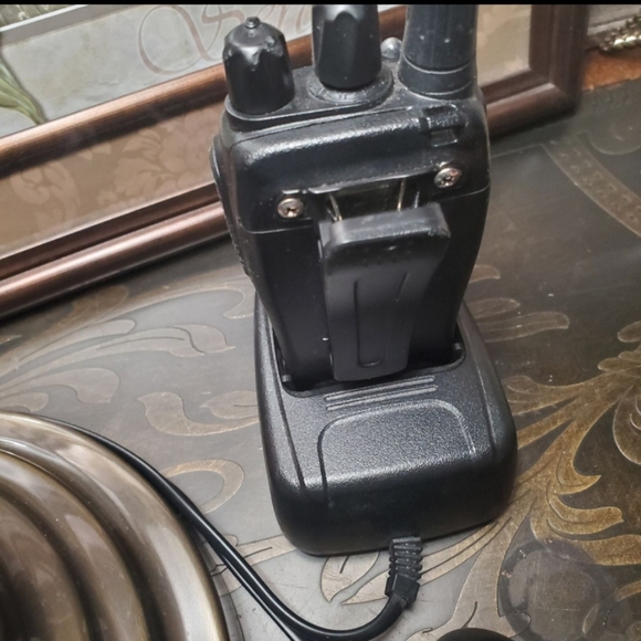 Walkie Talkie by Arcshell in VGC - Picture 3 of 4